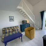 4 Pieces Avec Piscine - Proche - - Fr-1-224c-214 Apartment