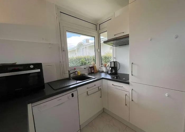 4 Pieces Avec Piscine - Proche - - Fr-1-224c-214 * 생장드몽